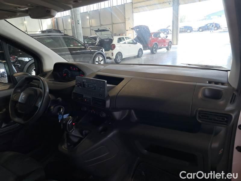 Peugeot  Partner PEUGEOT  / 2018 / 4P / VETT. FURGONATA L1 BLUEHDI 100CV PREMIUM #3