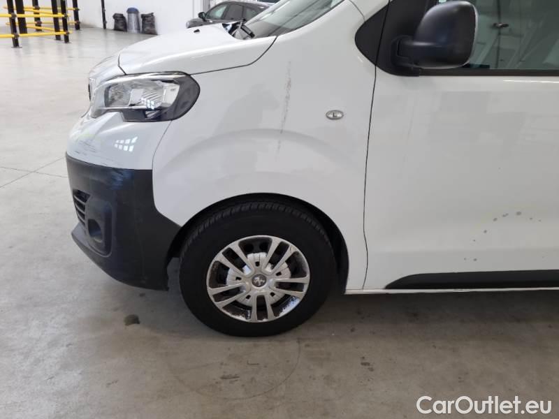 Peugeot  Expert PEUGEOT  / 2016 / 4P / FURGONE 2.0 BLUEHDI 120 PREMIUM STANDARD #71