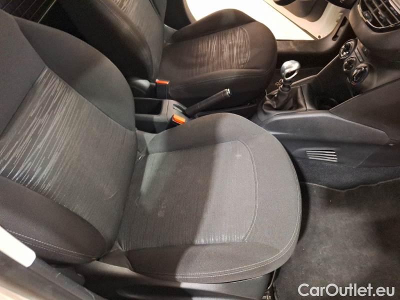 Peugeot  208 PEUGEOT  / 2015 / 5P / BERLINA VAN ACTIVE BLUEHDI 100CV #206