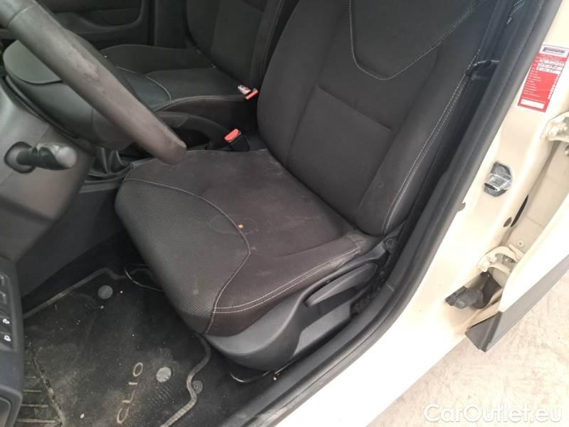 Renault  Clio RENAULT  / 2016 / 5P / BERLINA 1.5 DCI 75CV ENERGY LIFE N1 FASE2 #12