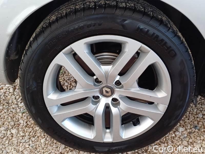 Renault  Clio RENAULT  / 2016 / 5P / BERLINA 1.5 DCI 90CV DUEL (AUTOCARRO) #10