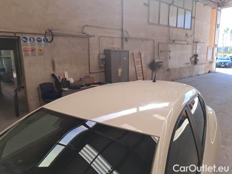 Renault  Clio RENAULT  / 2016 / 5P / BERLINA 1.5 DCI 75CV ENERGY LIFE N1 FASE2 #9
