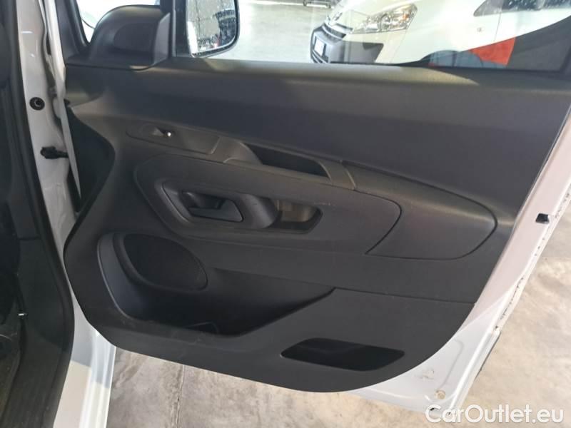 Peugeot  Partner PEUGEOT  / 2018 / 4P / VETT. FURGONATA L1 BLUEHDI 100CV PREMIUM #104