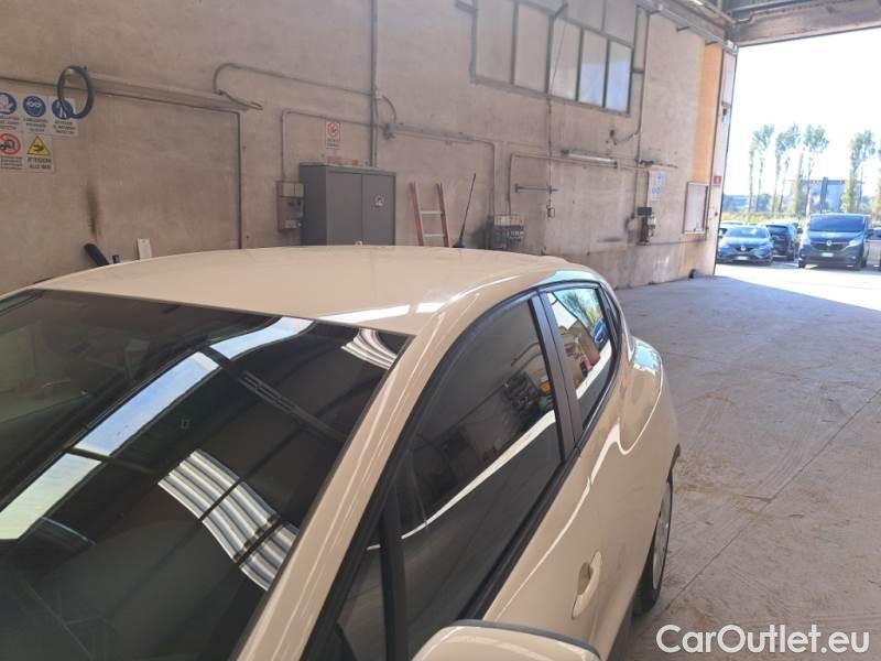 Renault  Clio RENAULT  / 2016 / 5P / BERLINA 1.5 DCI 75CV ENERGY LIFE N1 FASE2 #35