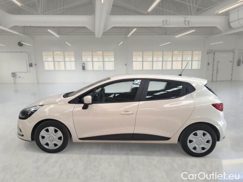 Renault  Clio RENAULT  / 2016 / 5P / BERLINA 1.5 DCI 75CV ENERGY LIFE N1 FASE2 #8