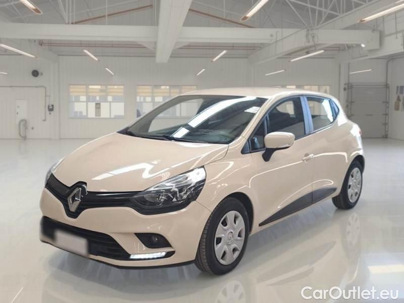 Renault  Clio RENAULT  / 2016 / 5P / BERLINA 1.5 DCI 75CV ENERGY LIFE N1 FASE2 #1