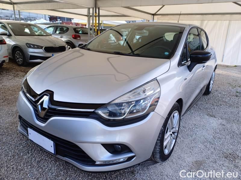 Renault  Clio RENAULT  / 2016 / 5P / BERLINA 1.5 DCI 90CV DUEL (AUTOCARRO) #1