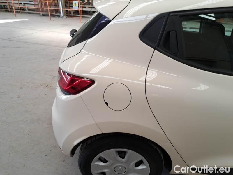 Renault  Clio RENAULT  / 2016 / 5P / BERLINA 1.5 DCI 75CV ENERGY LIFE N1 FASE2 #49