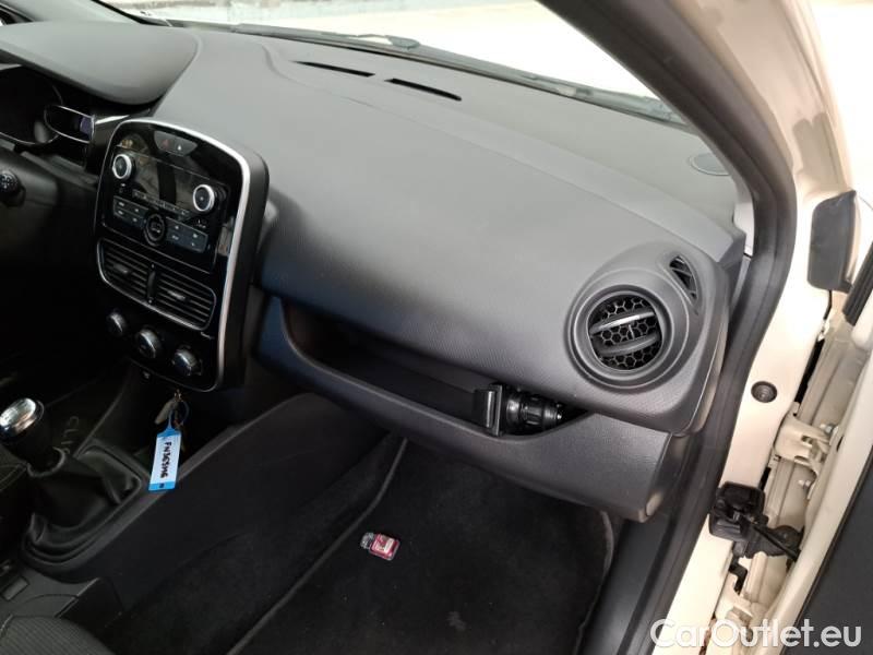 Renault  Clio RENAULT  / 2016 / 5P / BERLINA 1.5 DCI 75CV ENERGY LIFE N1 FASE2 #99