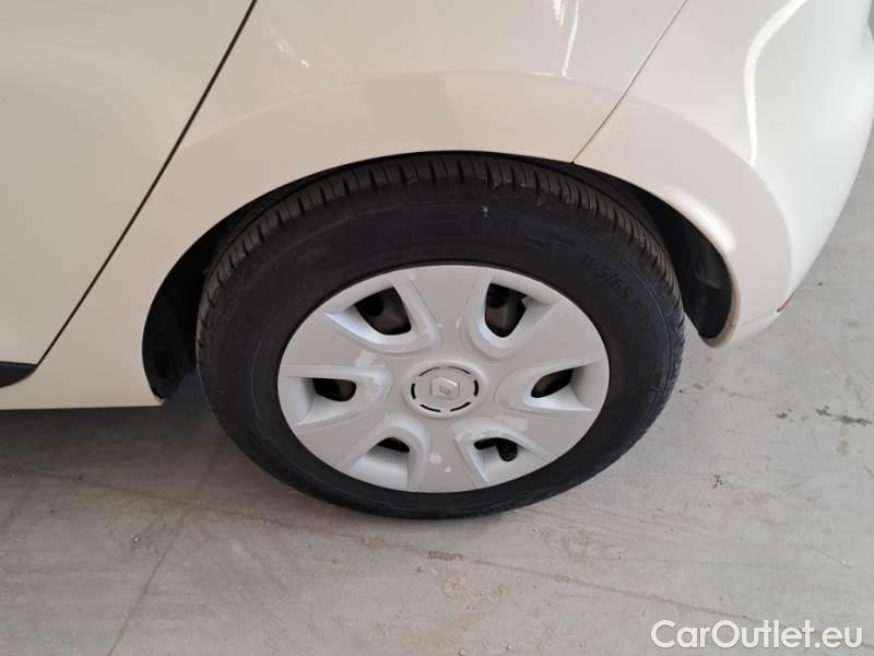 Renault  Clio RENAULT  / 2016 / 5P / BERLINA 1.5 DCI 75CV ENERGY LIFE N1 FASE2 #76