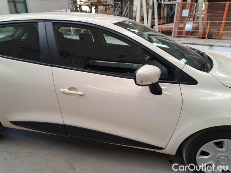 Renault  Clio RENAULT  / 2016 / 5P / BERLINA 1.5 DCI 75CV ENERGY LIFE N1 FASE2 #45