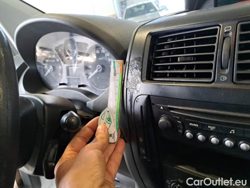 Toyota  Proace TOYOTA  2014 FURGONE 2.0D M L2H2 12 LOUNGE #171