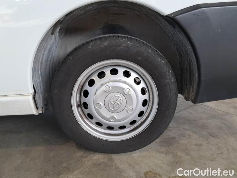 Toyota  Proace TOYOTA  2014 FURGONE 2.0D M L2H2 12 LOUNGE #17