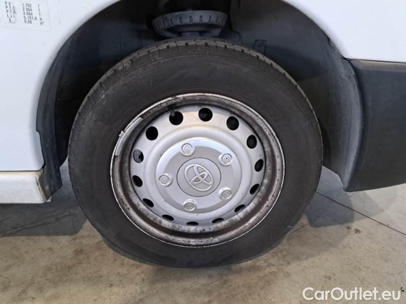Toyota  Proace TOYOTA  2014 FURGONE 2.0D M L2H2 12 LOUNGE #128