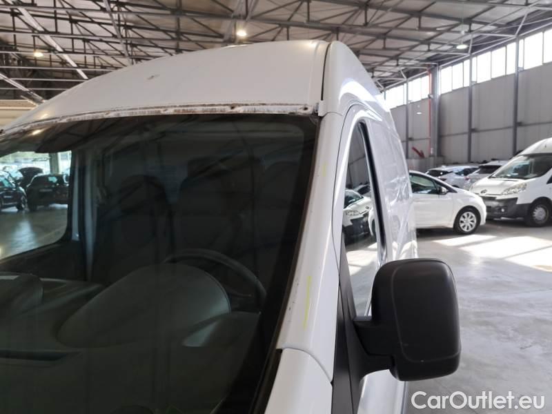 Toyota  Proace TOYOTA  2014 FURGONE 2.0D M L2H2 12 LOUNGE #30