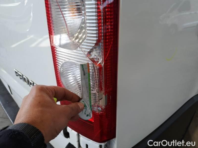 Toyota  Proace TOYOTA  2014 FURGONE 2.0D M L2H2 12 LOUNGE #80