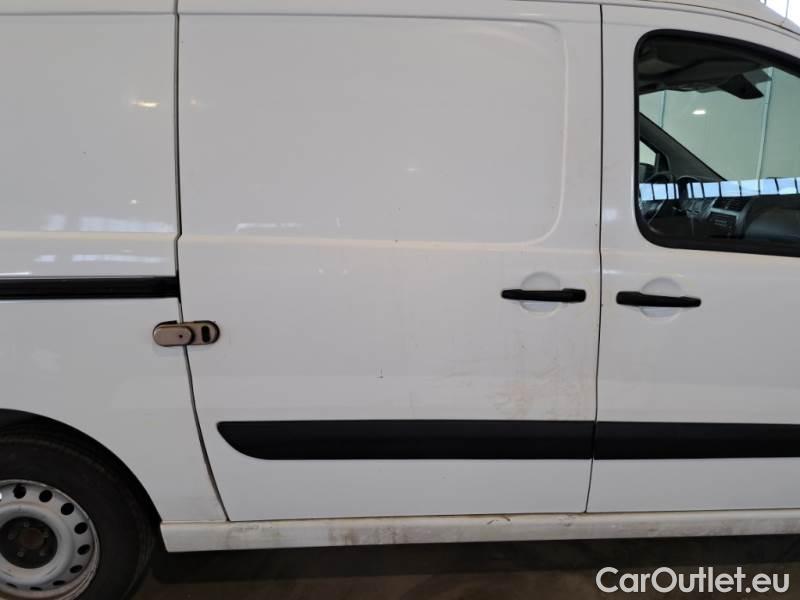 Toyota  Proace TOYOTA  2014 FURGONE 2.0D M L2H2 12 LOUNGE #70