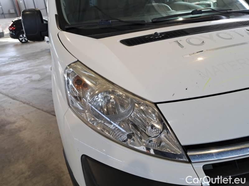 Toyota  Proace TOYOTA  2014 FURGONE 2.0D M L2H2 12 LOUNGE #42