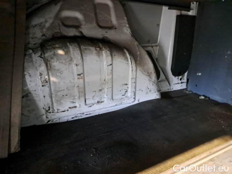 Toyota  Proace TOYOTA  2014 FURGONE 2.0D M L2H2 12 LOUNGE #154