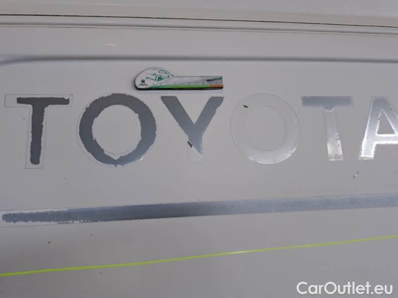 Toyota  Proace TOYOTA  2014 FURGONE 2.0D M L2H2 12 LOUNGE #100