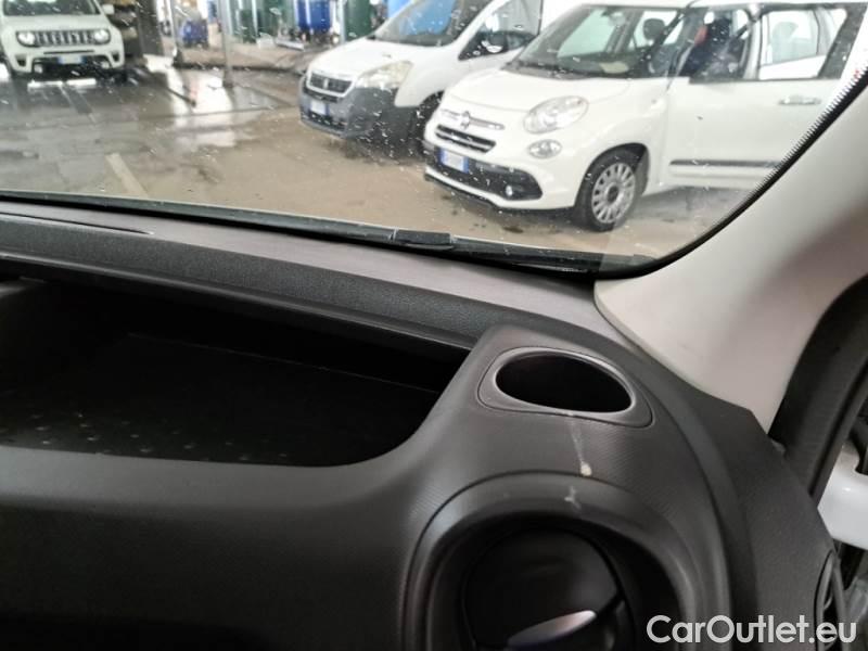 Renault  Trafic RENAULT  / 2019 / 4P / FURGONE FG L1 H1 T27 DCI 120 ICE #110