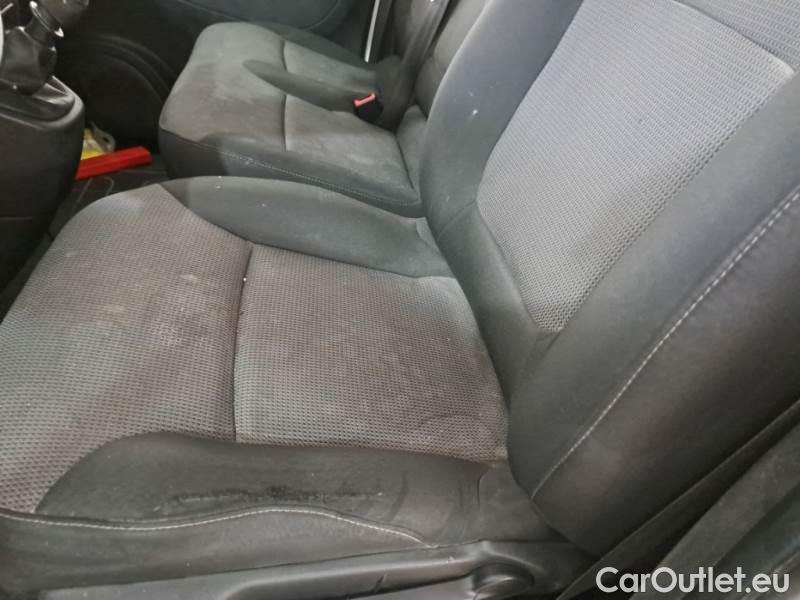 Renault  Trafic RENAULT  / 2019 / 4P / FURGONE FG L1 H1 T27 DCI 120 ICE #82