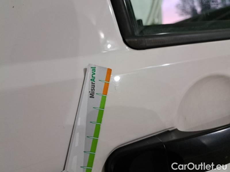 Volkswagen  Transporter VOLKSWAGEN  / 2015 / 4P / FURGONE 2.0 TDI 110KW EU6 4MOTION BUSINESS P.C. #51