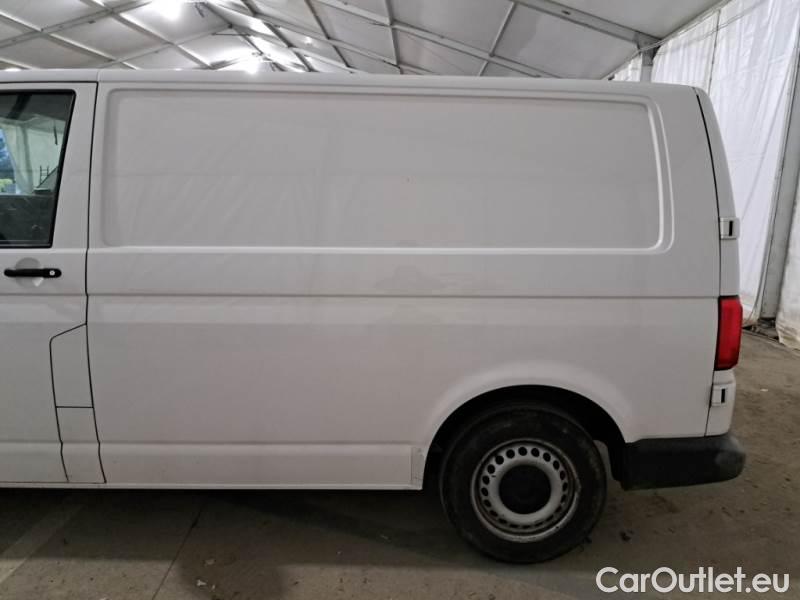 Volkswagen  Transporter VOLKSWAGEN  / 2015 / 4P / FURGONE 2.0 TDI 110KW EU6 4MOTION BUSINESS P.C. #81