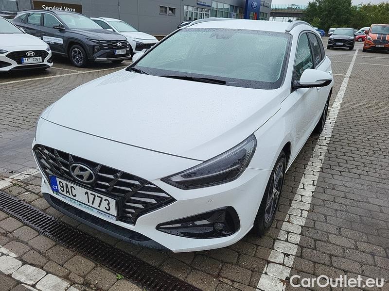 Hyundai  i30  (PD)(01.2017  ->)  kom.1.6CRDi 115 Smart #1
