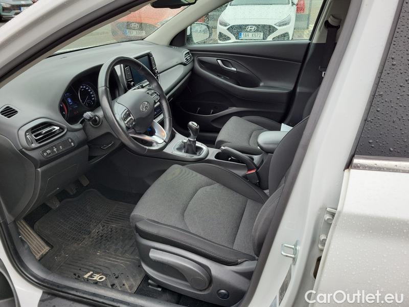 Hyundai  i30  (PD)(01.2017  ->)  kom.1.6CRDi 115 Smart #7