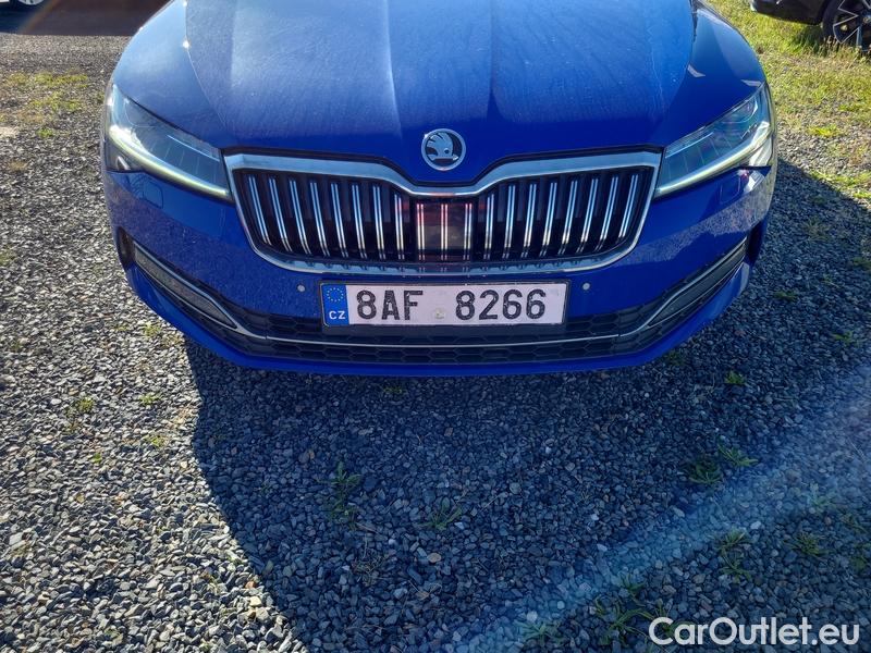 Skoda  Superb  Combi (3T5)(2010) Sup.C.FL2.0TDI 110 Style AT #2