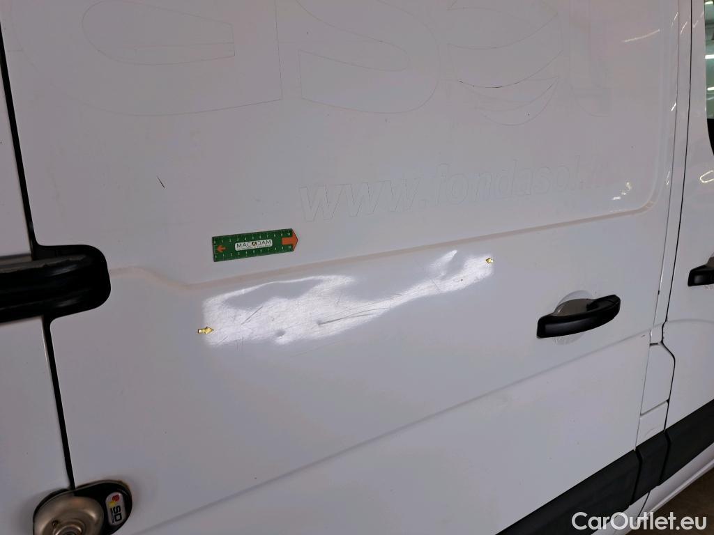 Renault  Master RENAULT  / 2014 / 4P / Fourgon tôlé &FG GCf Trac F3300 L1H1 dCi 110 Euro6 #10