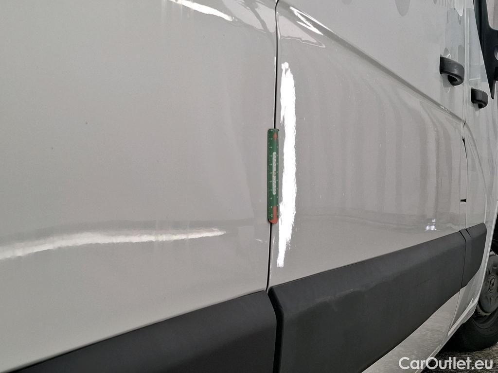 Renault  Master  III Fourgon L2H2 3 5 Grand Confort #18
