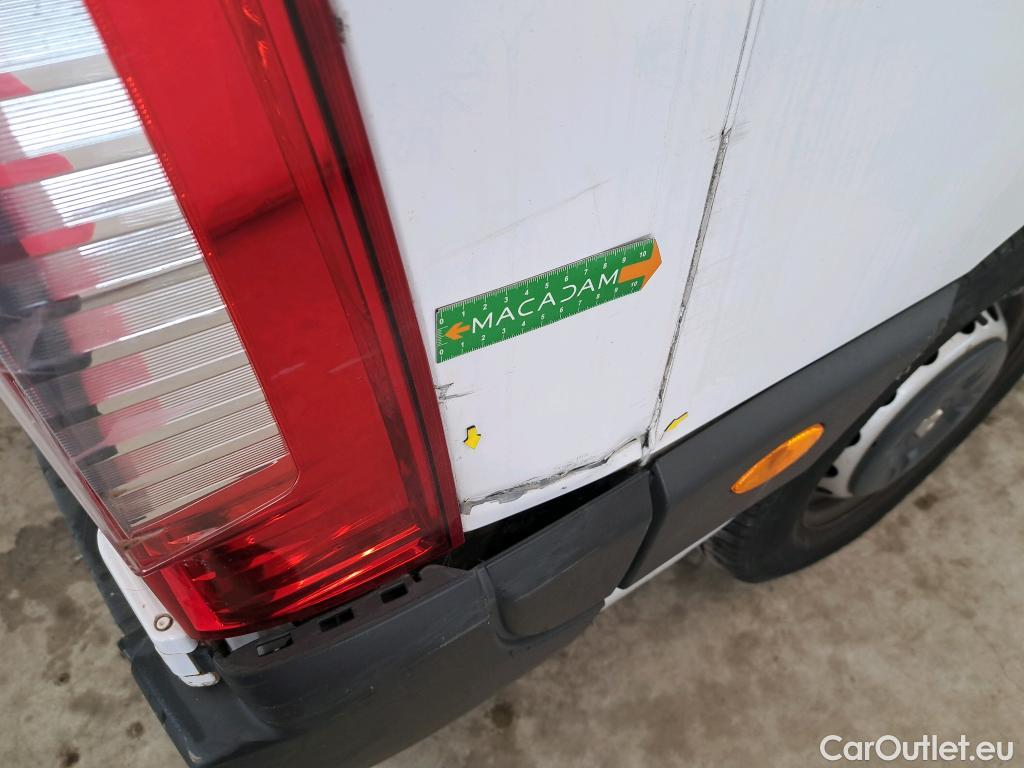 Renault  Master  III Fourgon L3H2 3 5 Grand Confort dCi 130CV BVM6 E6 #11