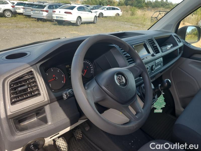 Volkswagen  Transporter T6  (2015) Tra.2.0TDI 110 4d #8