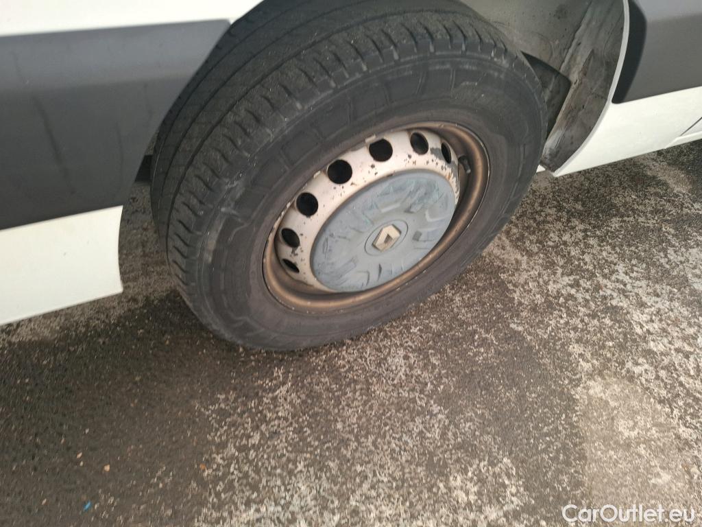 Renault  Master  III Fourgon L2H2 3 5 Grand Confort #22