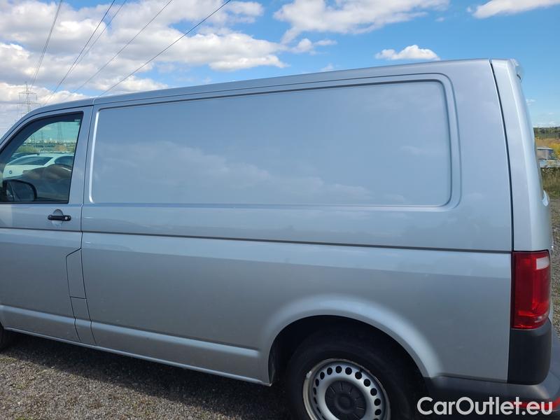 Volkswagen  Transporter T6  (2015) Tra.2.0TDI 110 4d #5