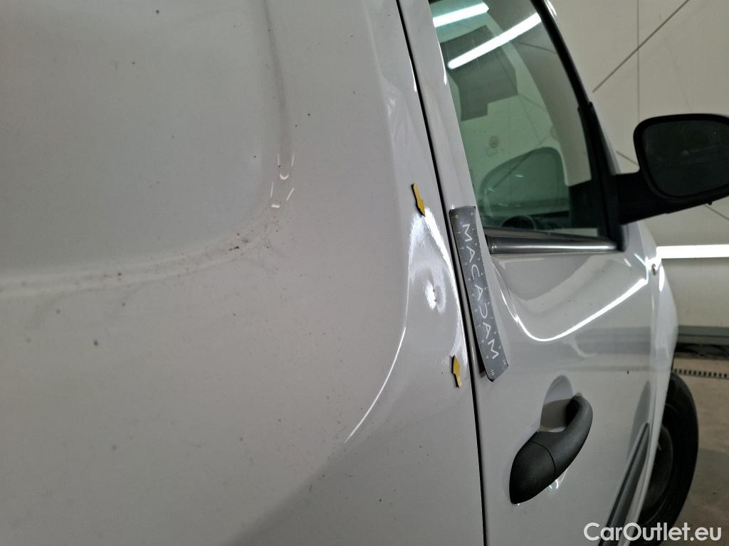 Renault  Kangoo  Express Extra (Série Spéciale) 1.5 dCi 90CV BVM5 E6 #28