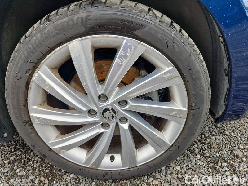 Skoda  Octavia  Combi (NX3)(2020) Oct.Com.1.4TSI 150 Style AT #17