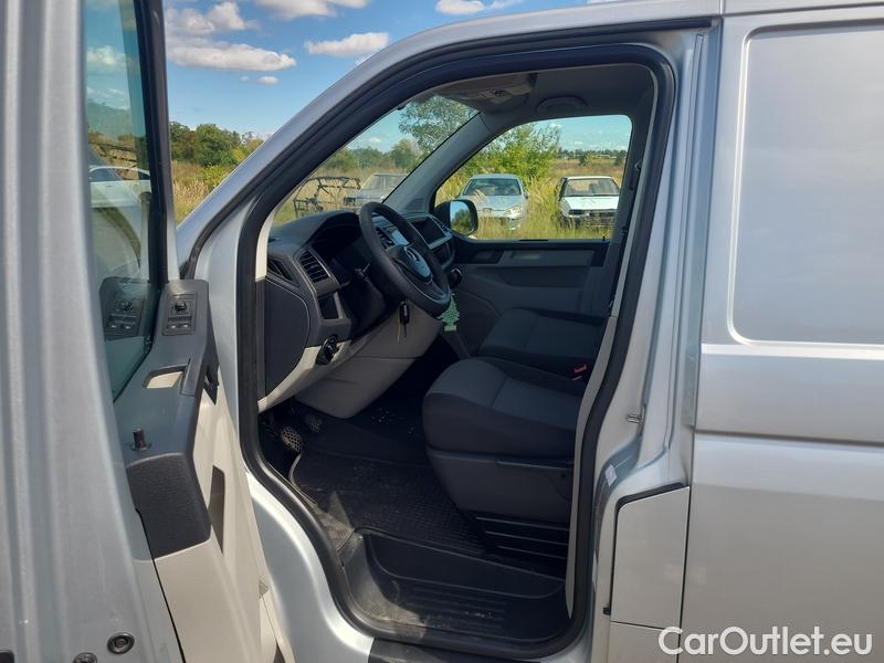 Volkswagen  Transporter T6  (2015) Tra.2.0TDI 110 4d #7