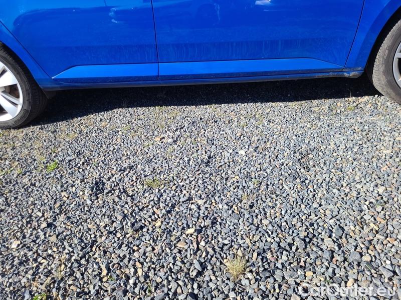 Skoda  Superb  Combi (3T5)(2010) Sup.C.FL2.0TDI 110 Style AT #21