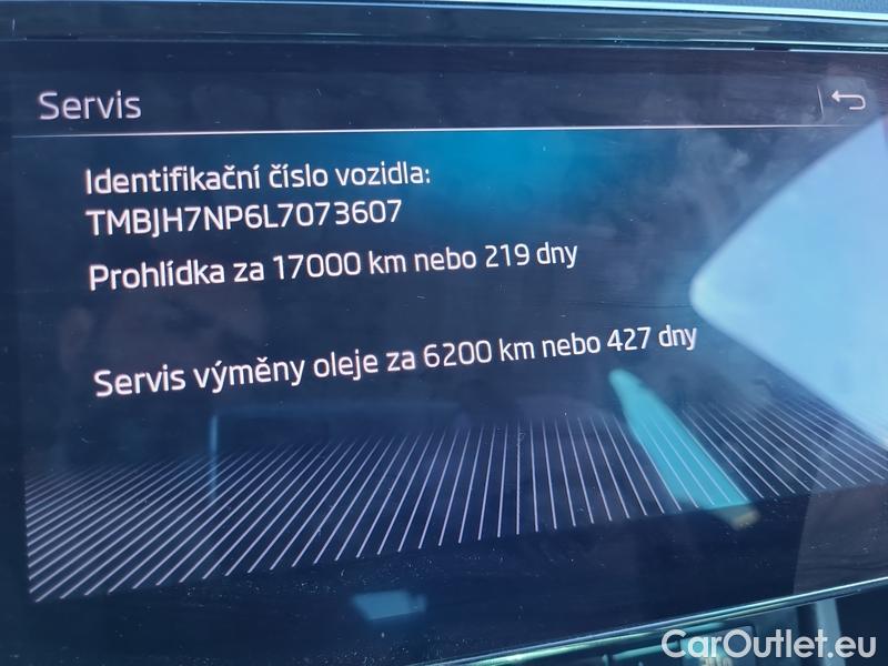 Skoda  Superb  Combi (3T5)(2010) Sup.C.FL2.0TDI 110 Style AT #15