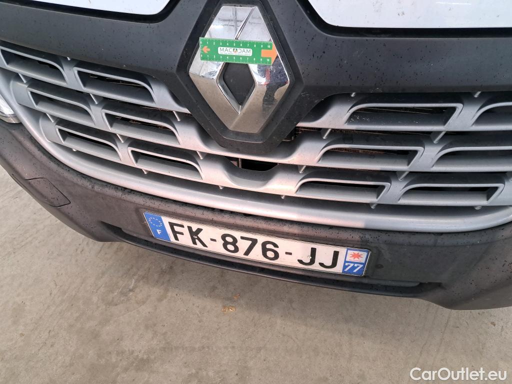 Renault  Master RENAULT  / 2014 / 4P / Fourgon tôlé &FG GCf Trac F3300 L1H1 dCi 110 Euro6 #51