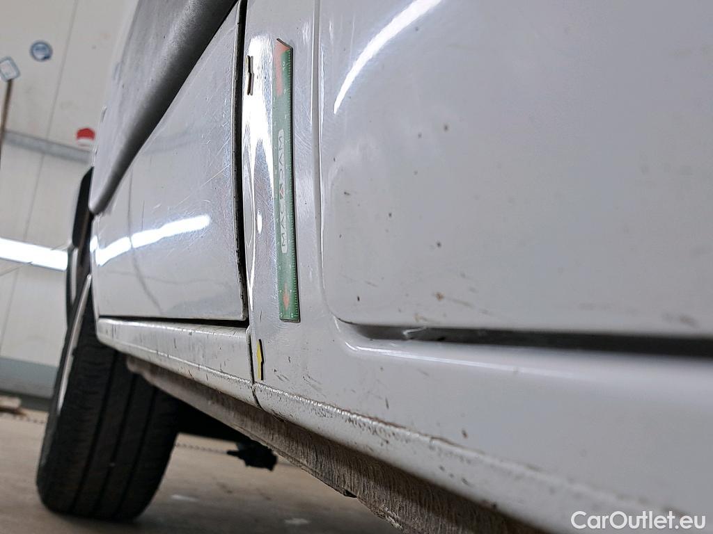 Renault  Master RENAULT  / 2014 / 4P / Fourgon tôlé &FG GCf Trac F3300 L1H1 dCi 110 Euro6 #36