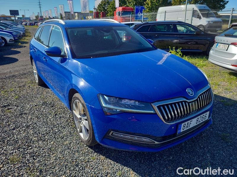 Skoda  Superb  Combi (3T5)(2010) Sup.C.FL2.0TDI 110 Style AT #3