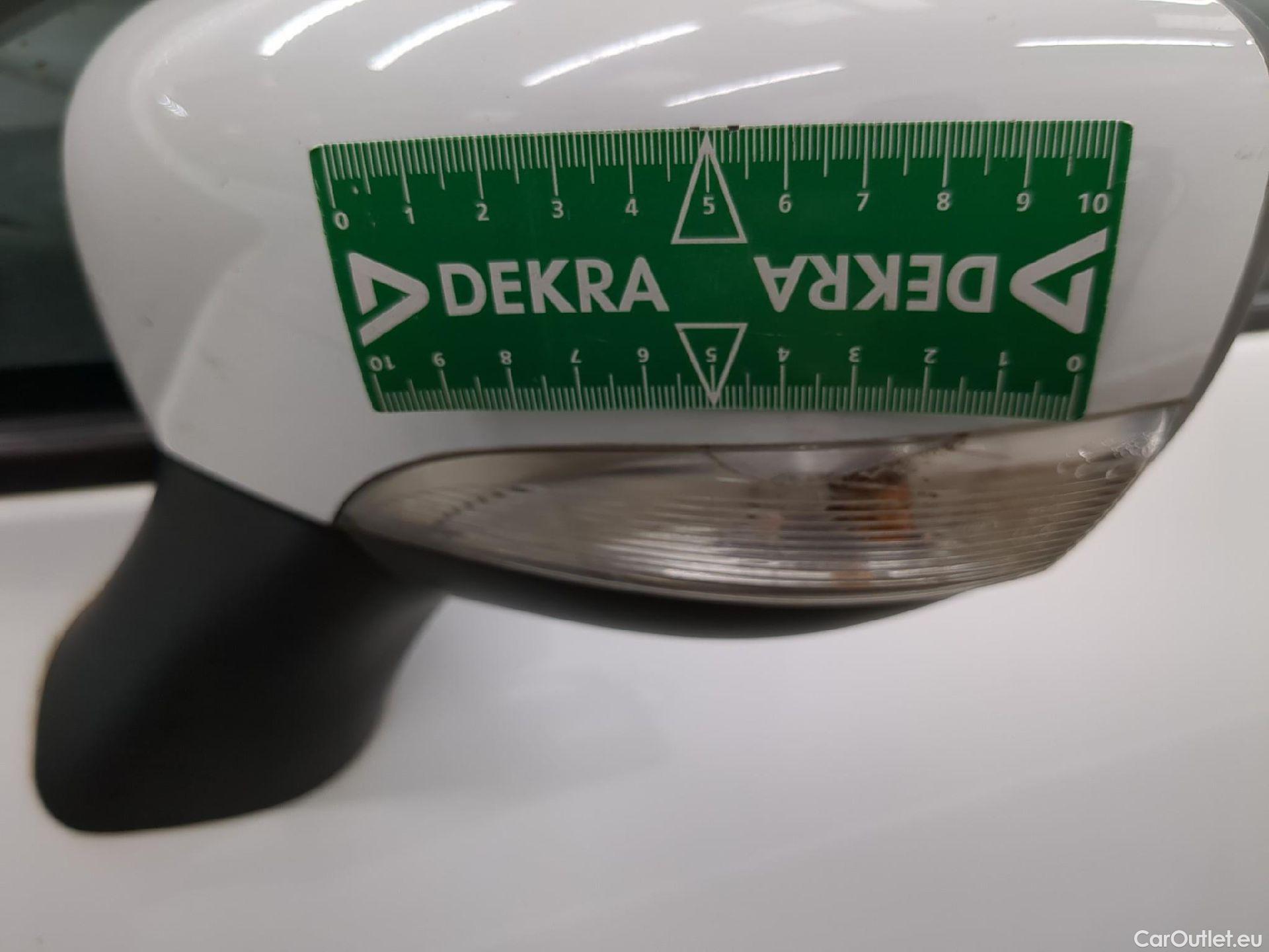 Renault  Clio  IV Air MediaNav 1.5 dCi 75CV BVM5 E6 #21