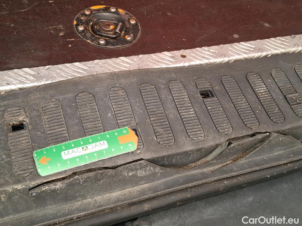 Renault  Master  III Fourgon L2H2 3 5 Grand Confort #39
