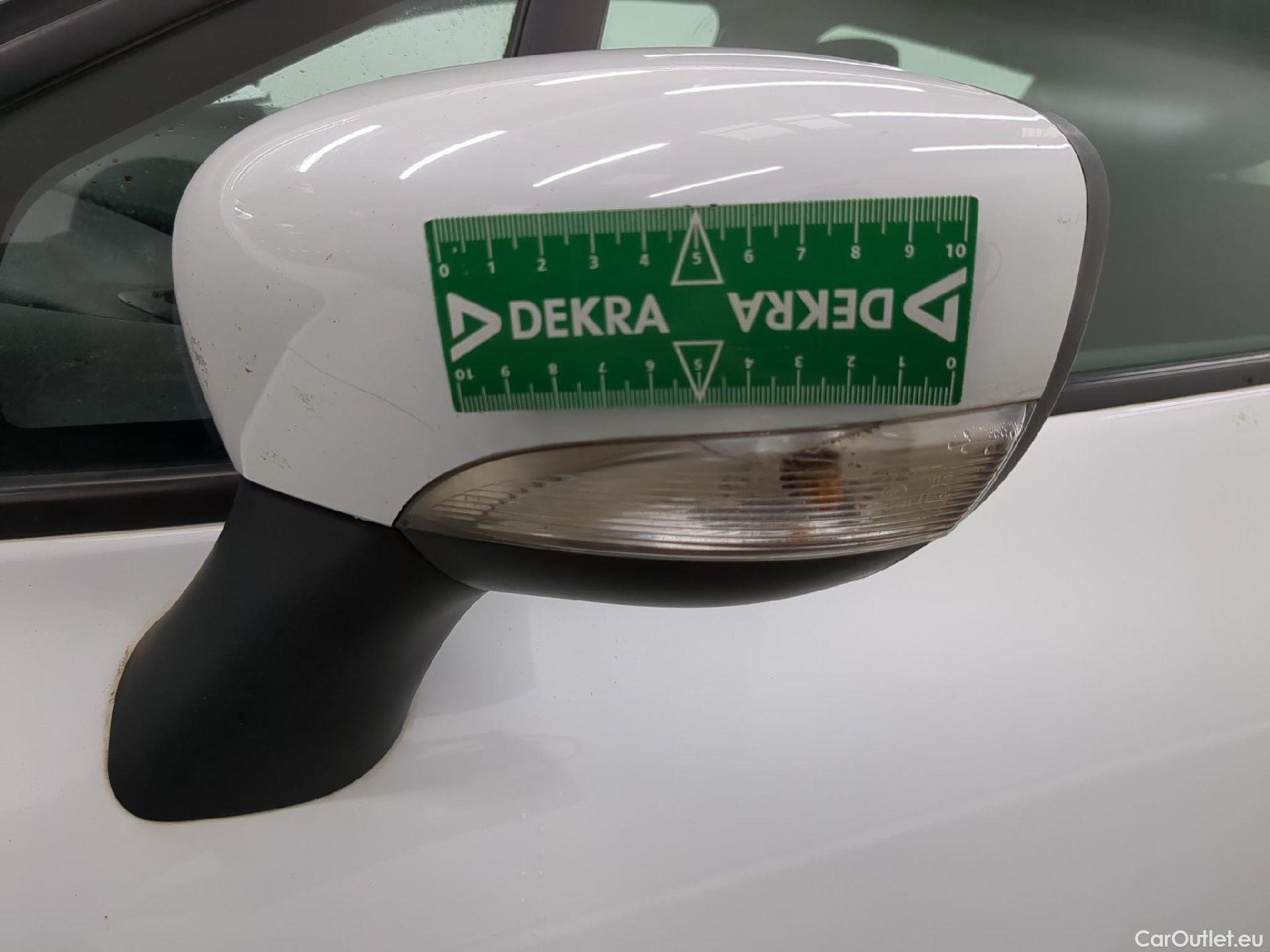 Renault  Clio  IV Air MediaNav 1.5 dCi 75CV BVM5 E6 #20