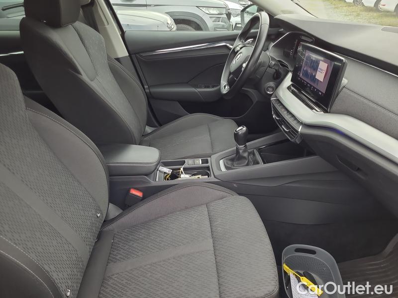 Skoda  Octavia  Combi (NX3)(2020) Oct.Combi 1.5TSI 110 Style #6