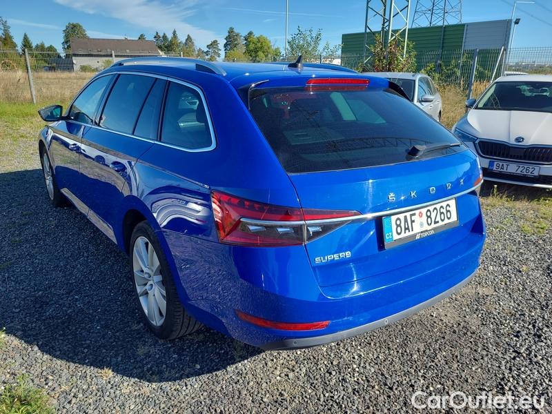 Skoda  Superb  Combi (3T5)(2010) Sup.C.FL2.0TDI 110 Style AT #4